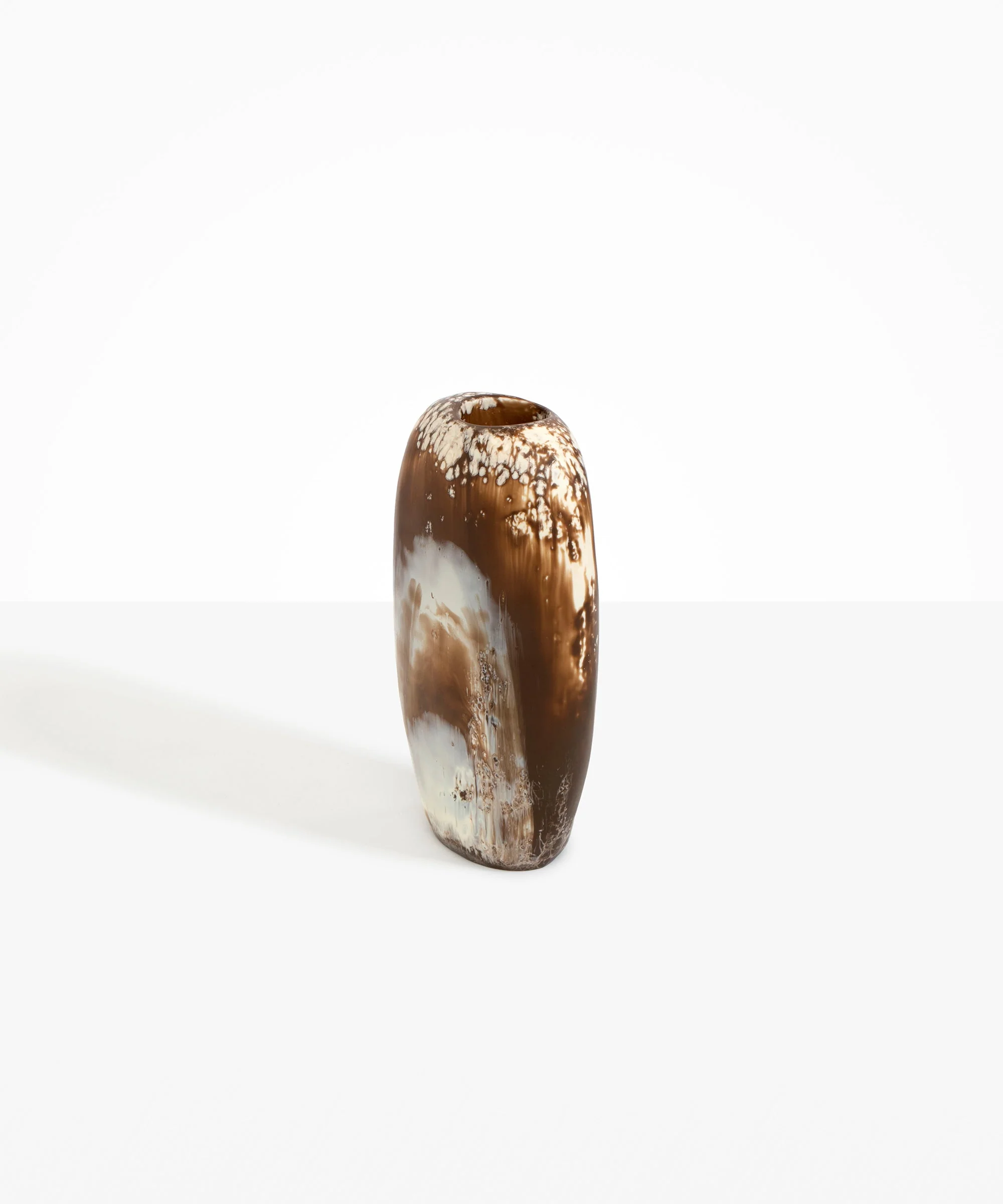 Bold Skipping Stone Vase - Image 10