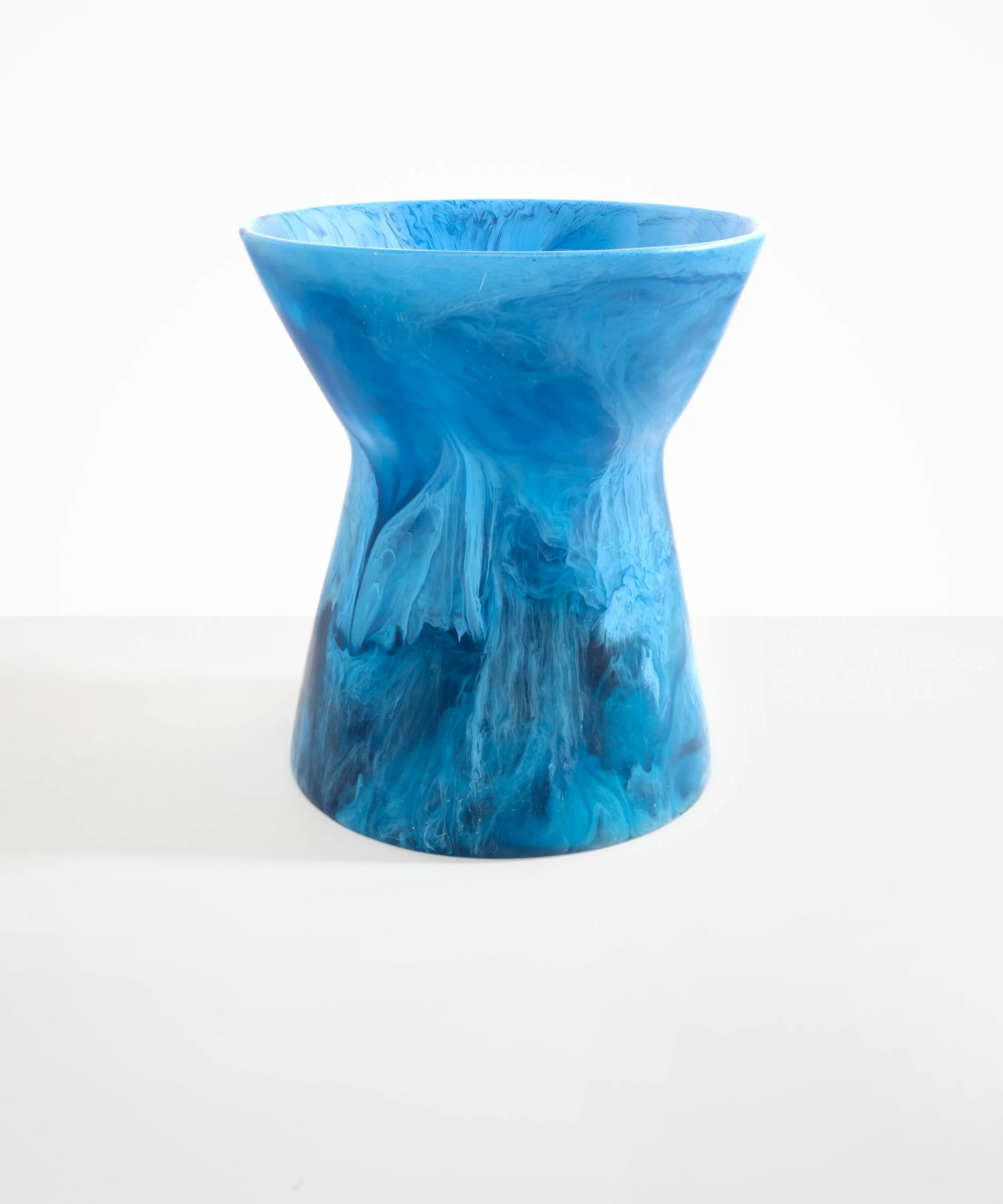 Extra Large Bow Vase - Image 5