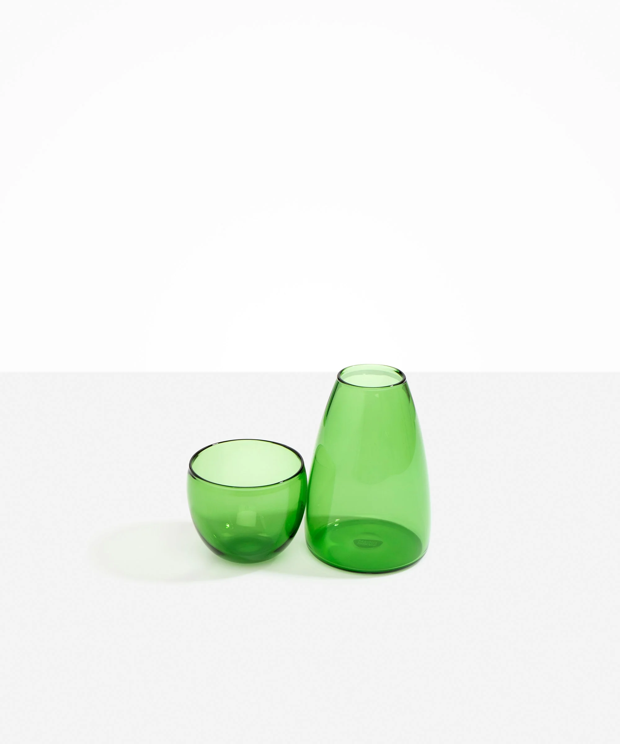 Glass Pebble Carafe - Image 3