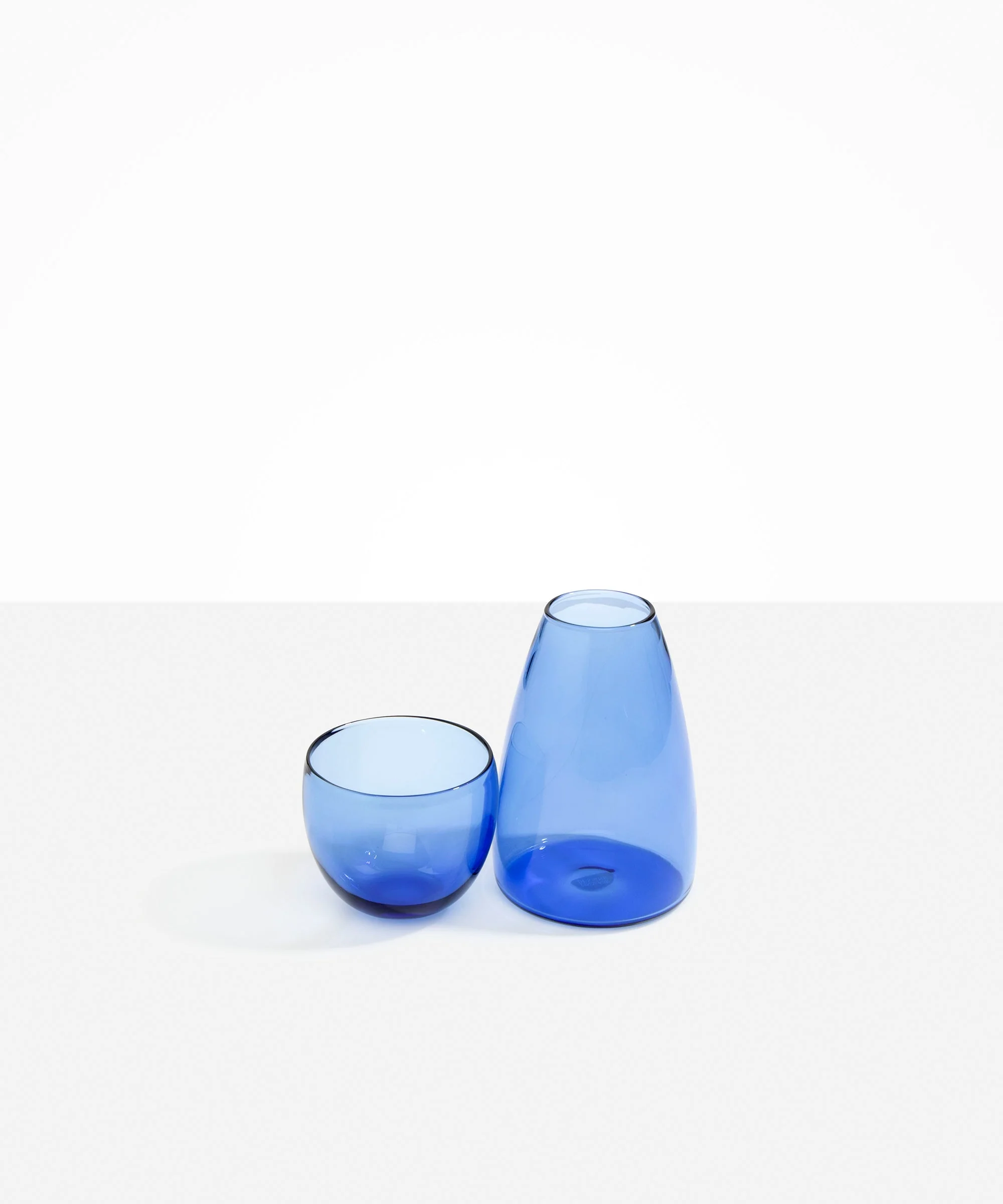 Glass Pebble Carafe - Image 8