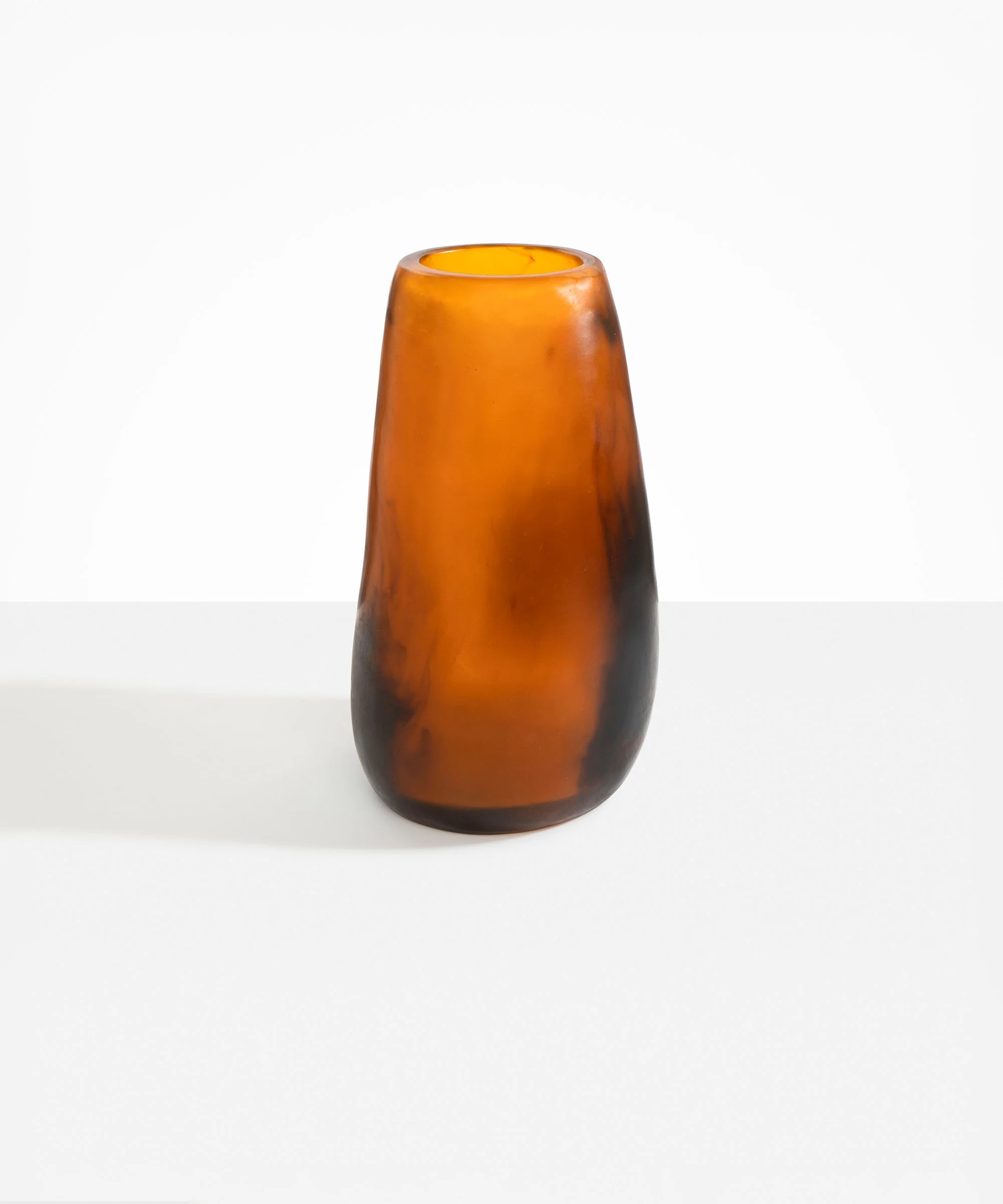 Grand Pebble Vase - Image 31