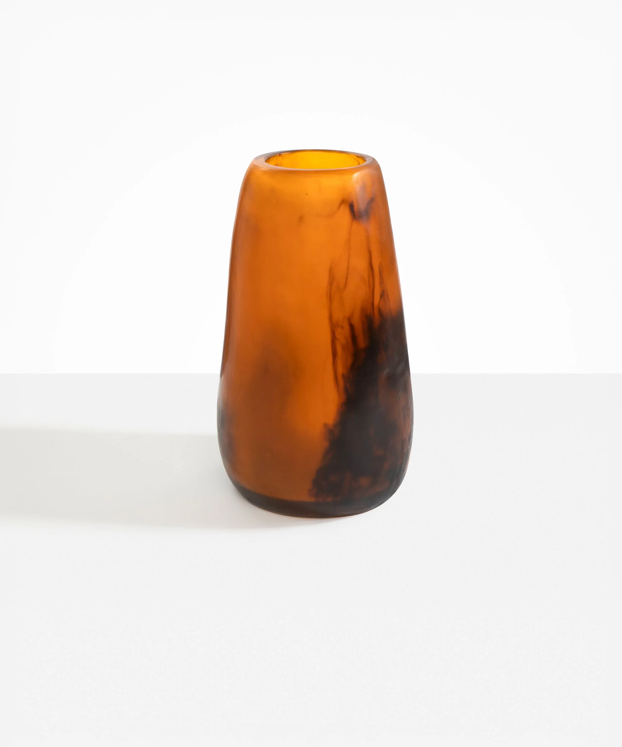 Grand Pebble Vase - Image 32