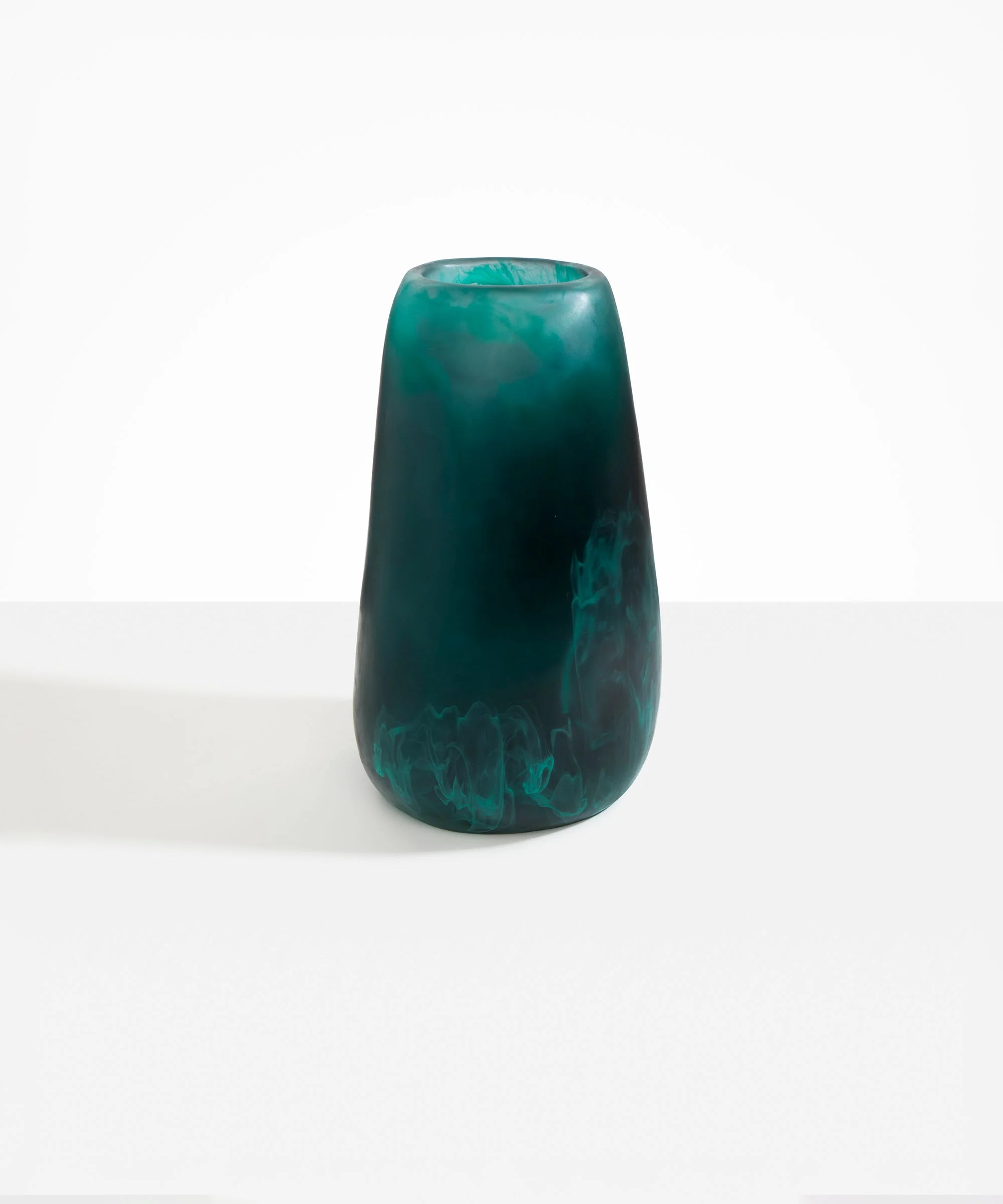 Grand Pebble Vase - Image 33