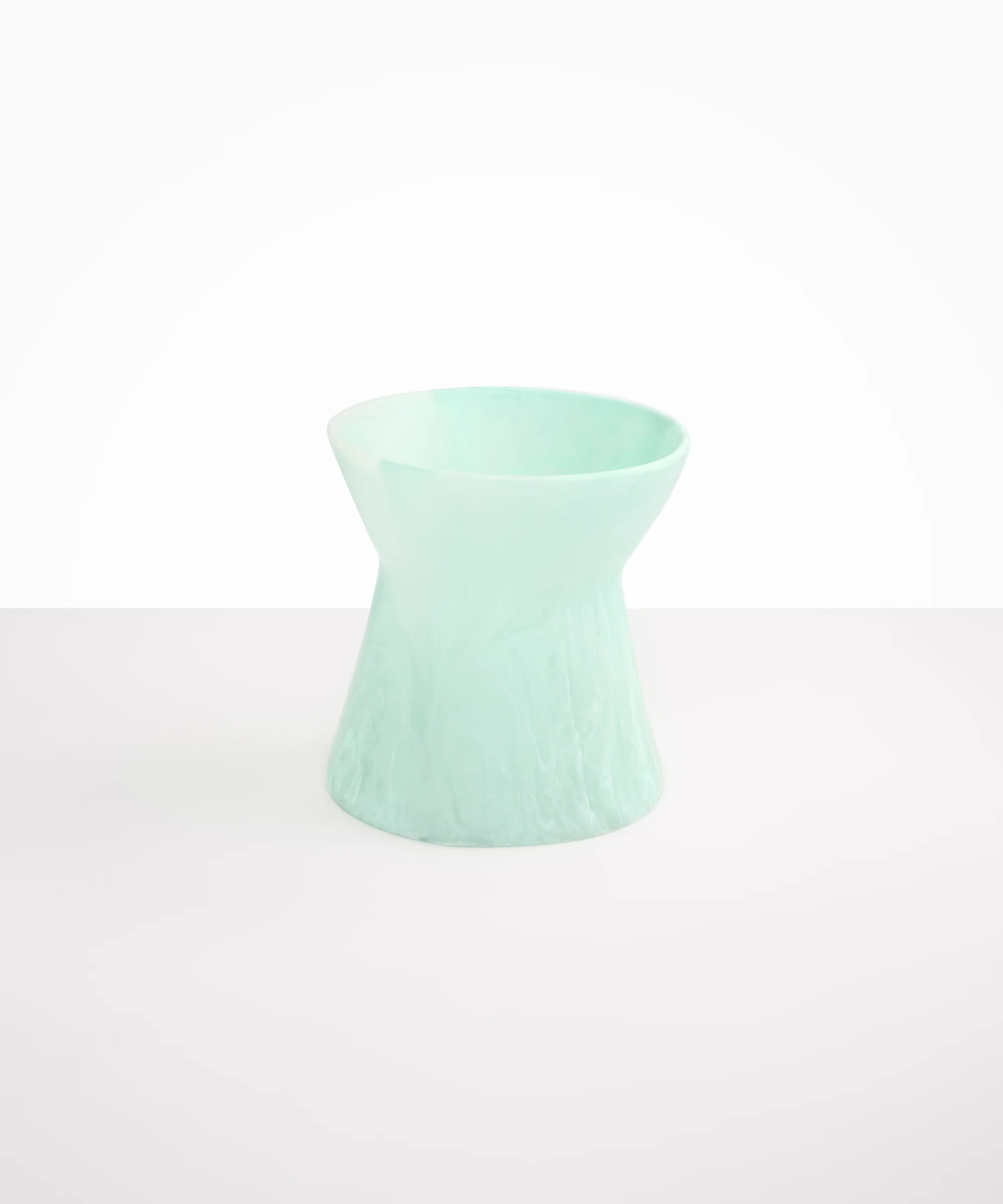 Large Bow Vase - Image 3