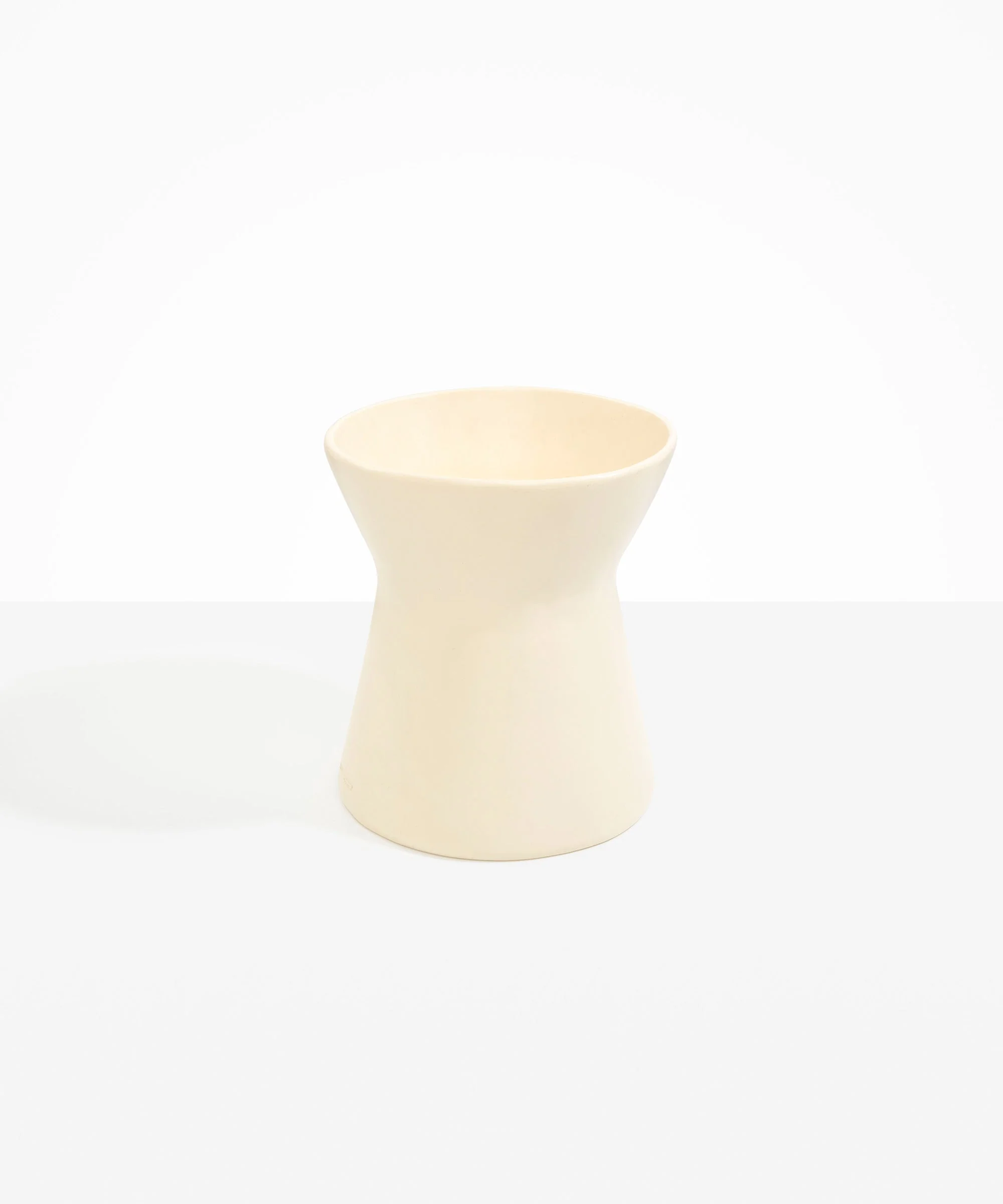 Large Bow Vase - Image 6