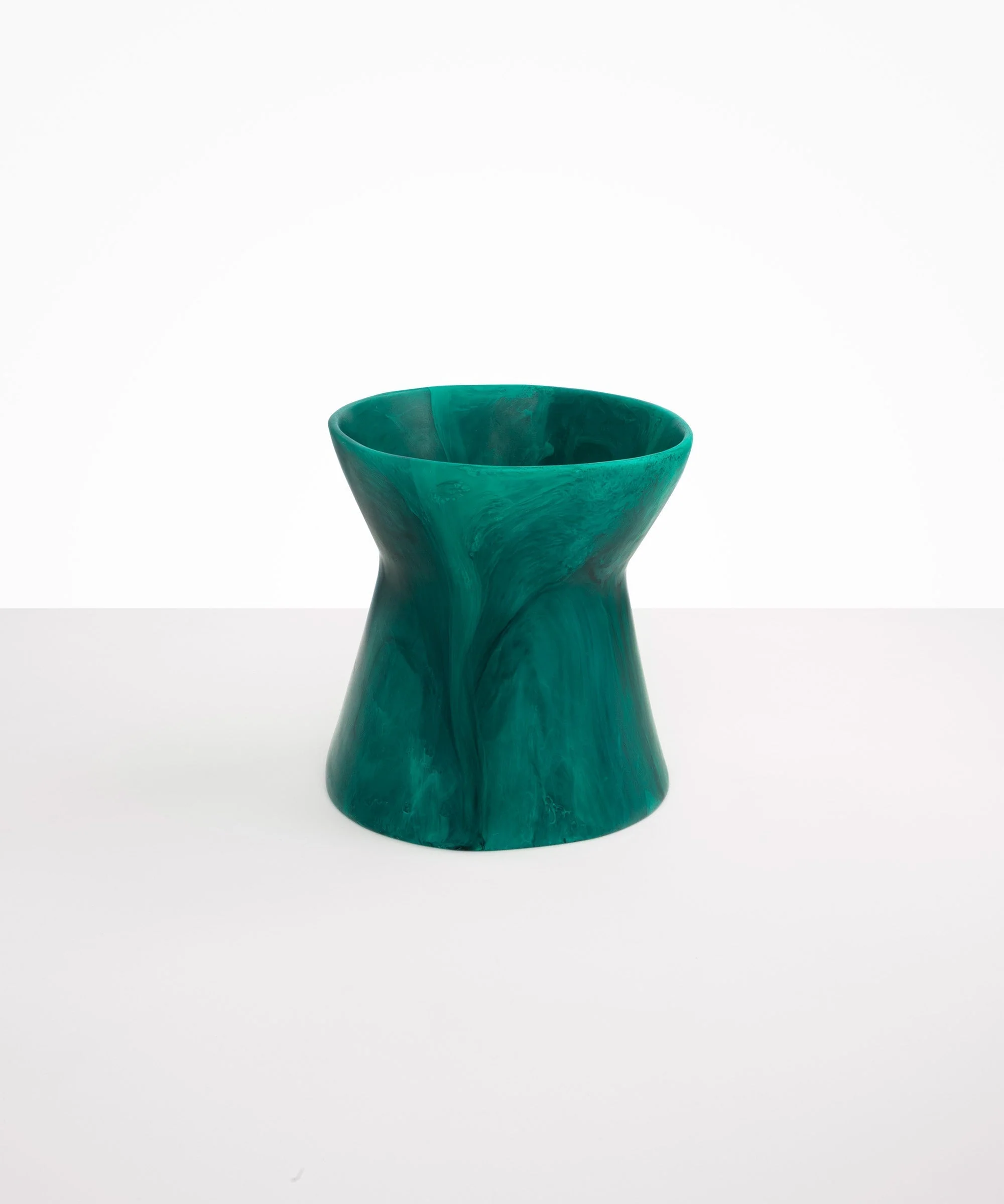 Large Bow Vase - Image 7