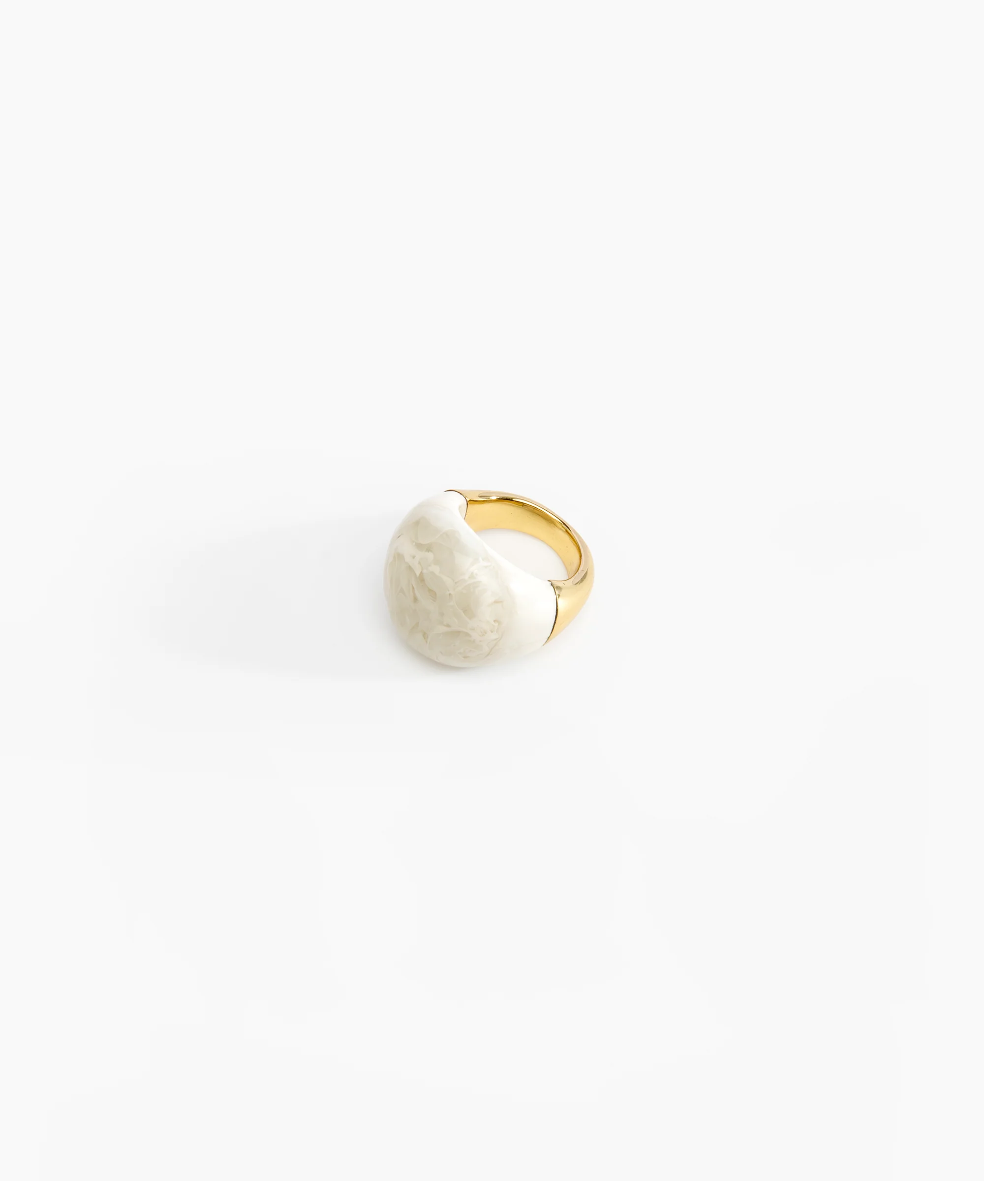 Large Horn Ring - Image 8