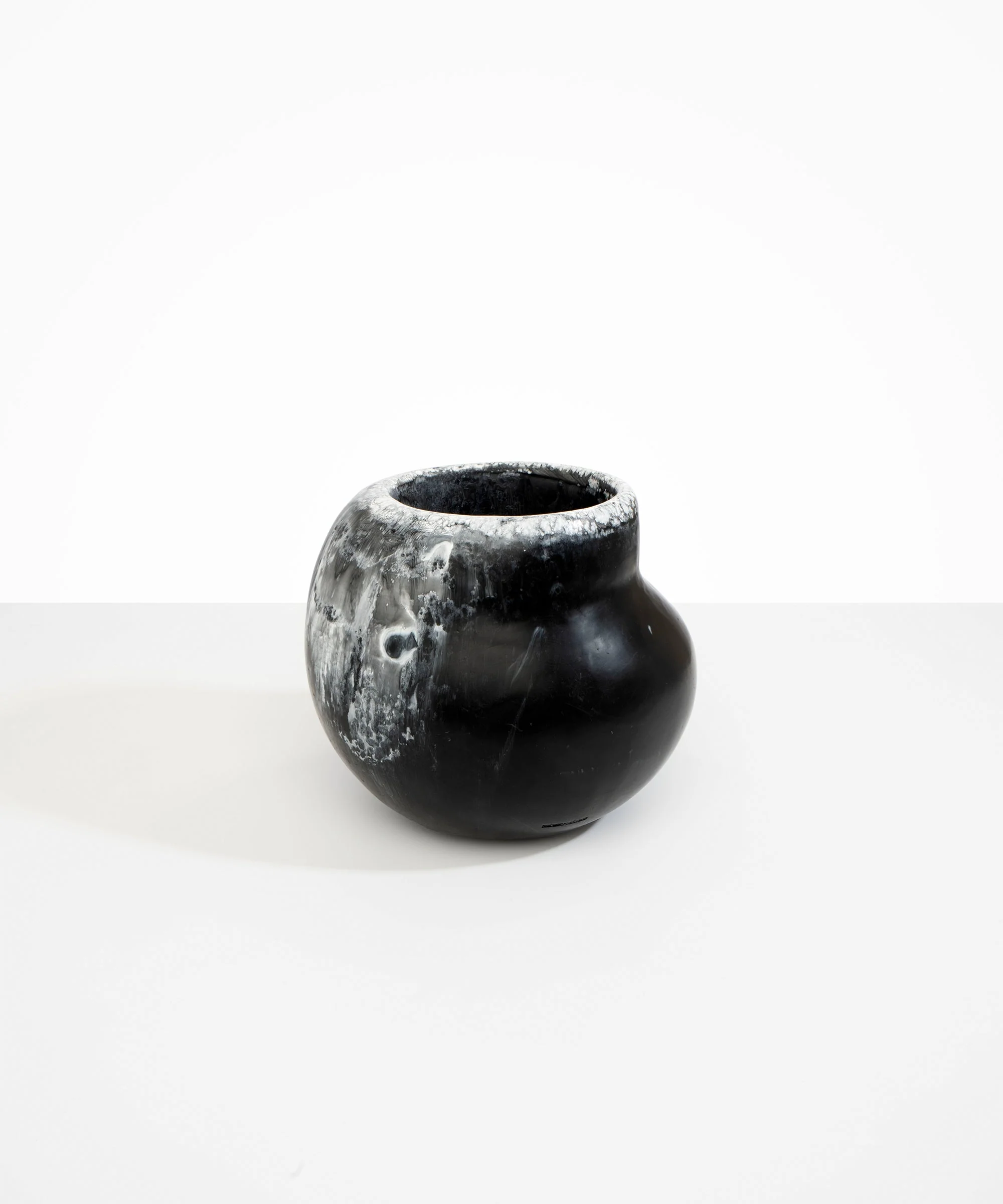 Large Moss Vase - Image 7