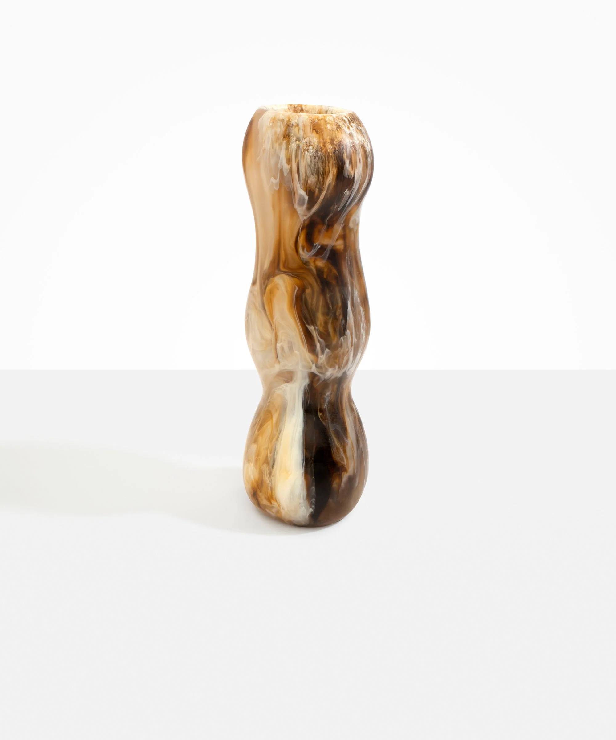 Large Mountain Vase - Image 8