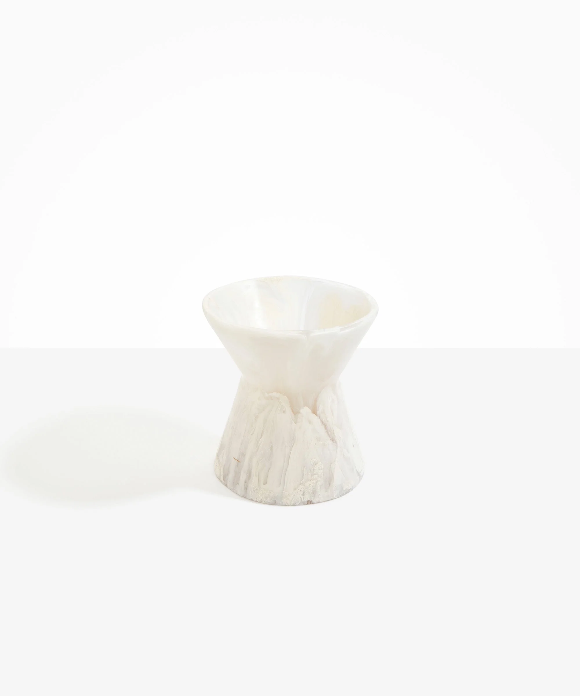 Medium Bow Vase - Image 3