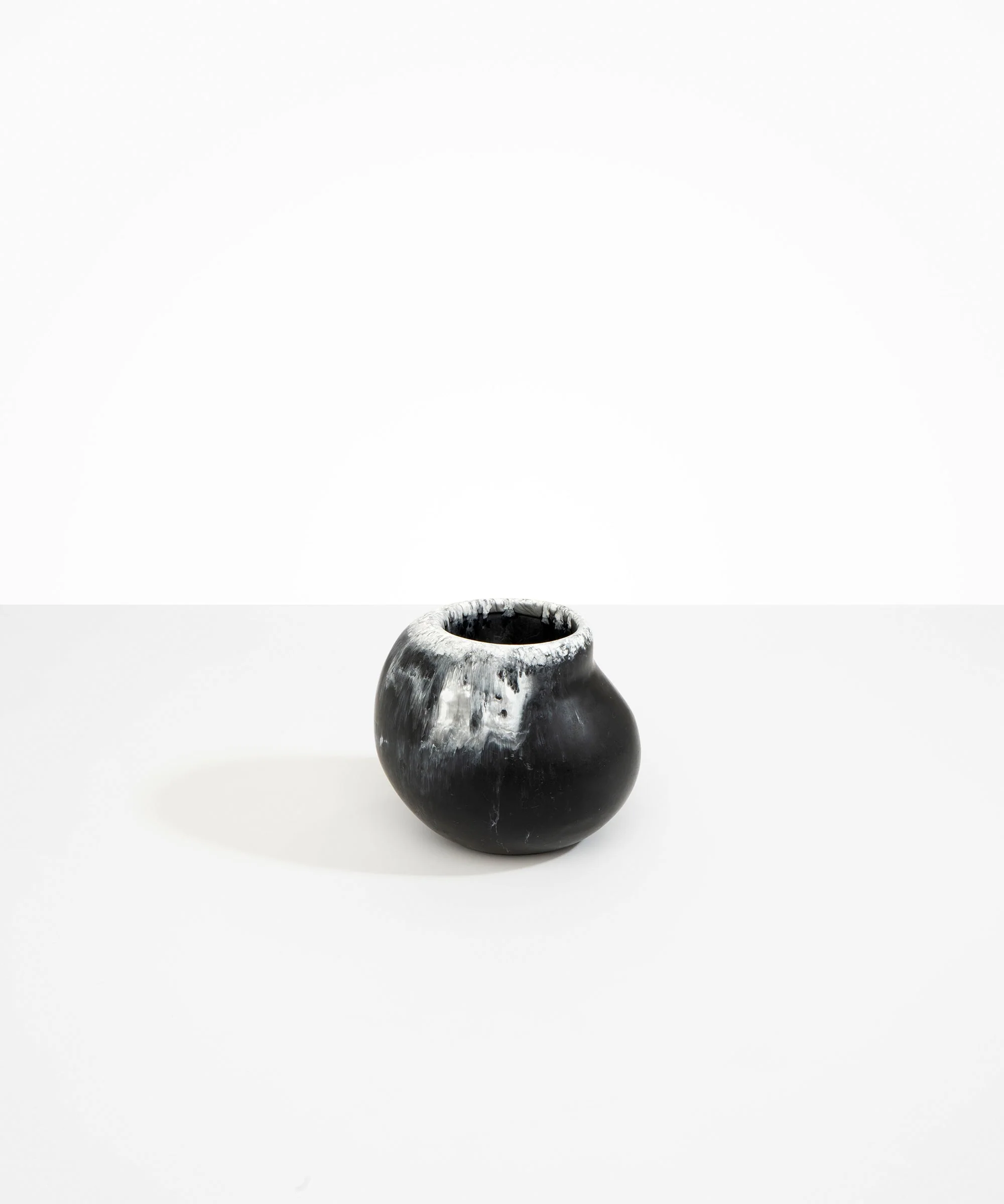 Medium Moss Vase - Image 11