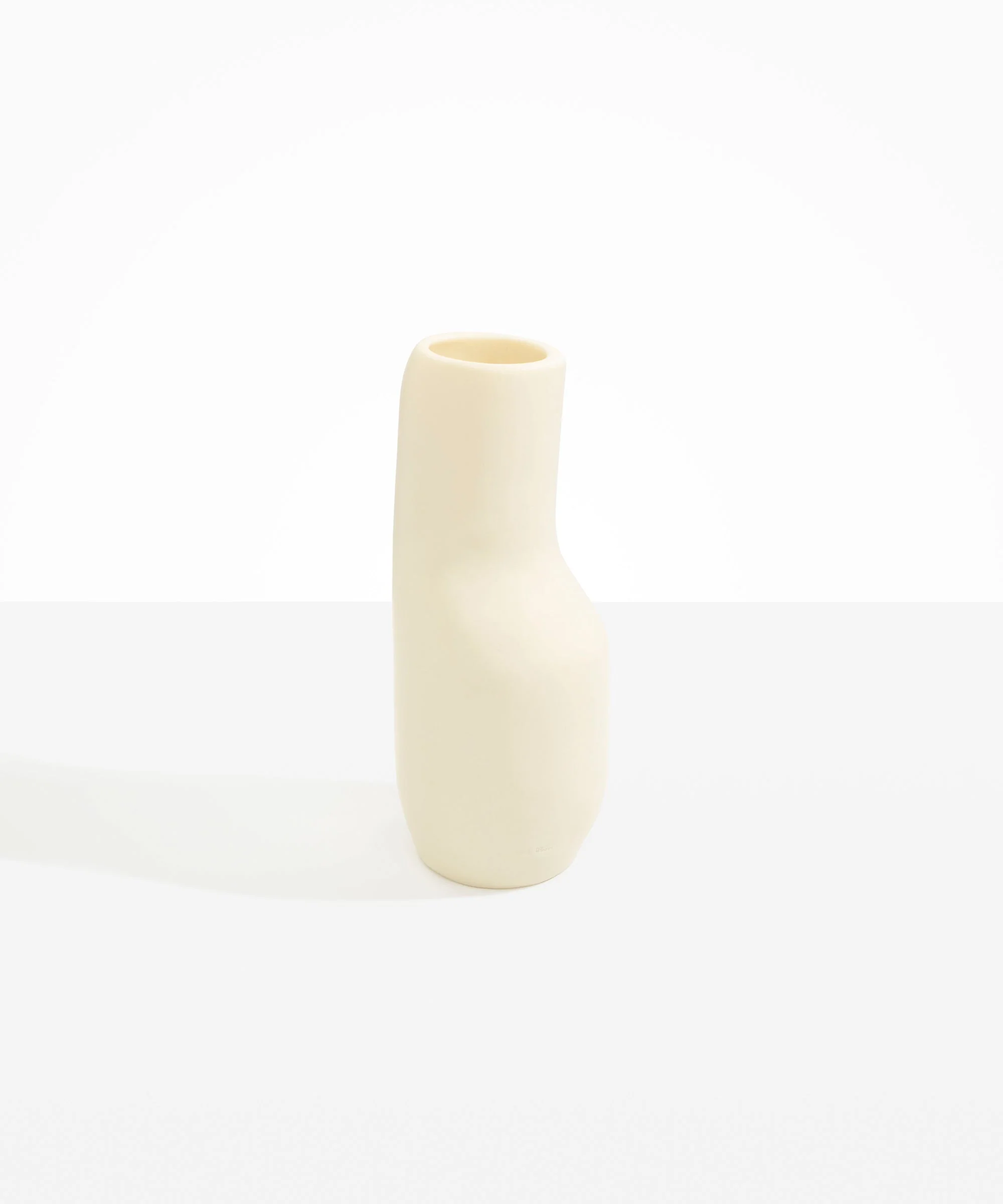 Medium Studio Vase - Image 5