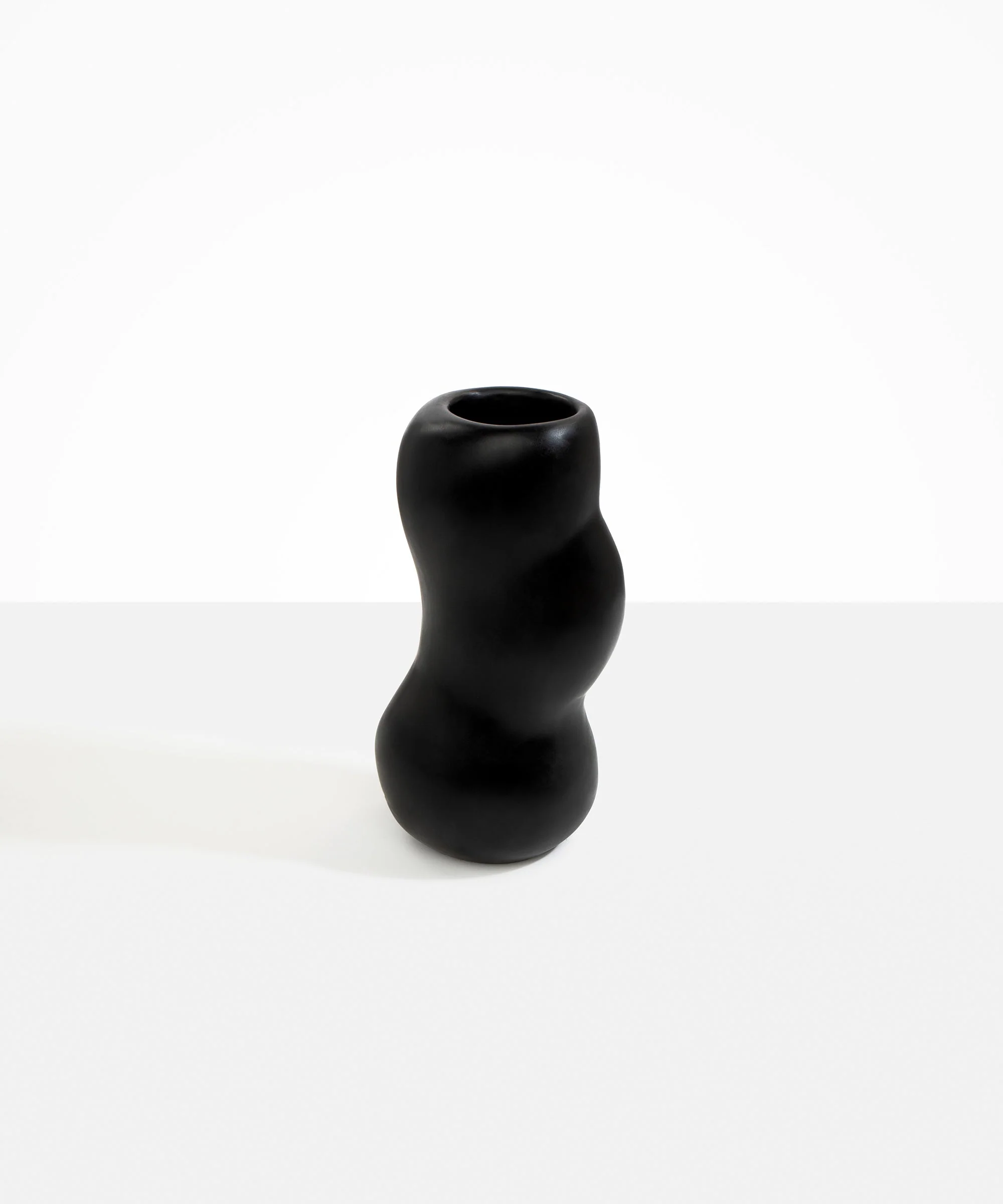 Medium Valley Vase - Image 11