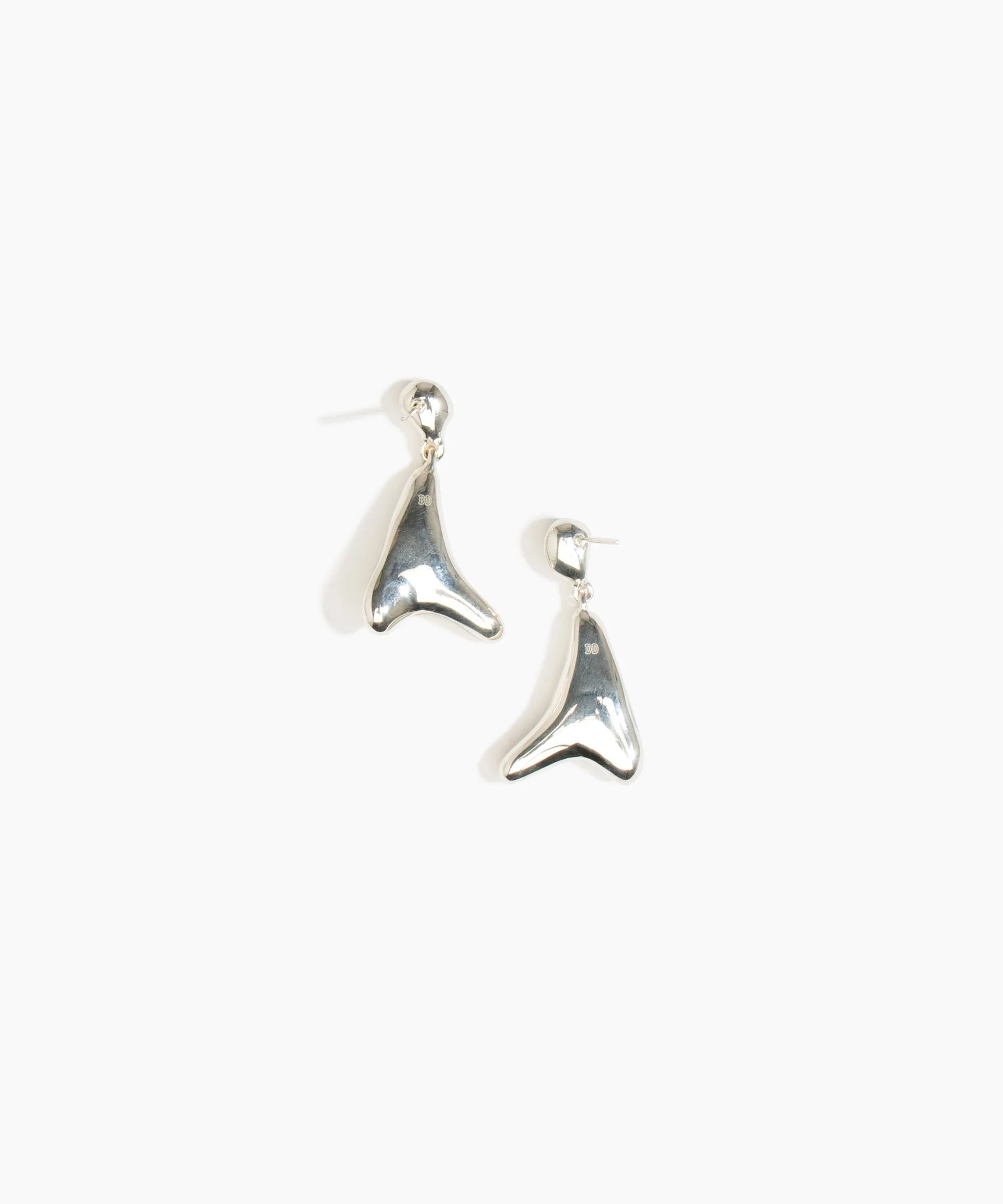 Medium Wishbone Earrings - Image 2