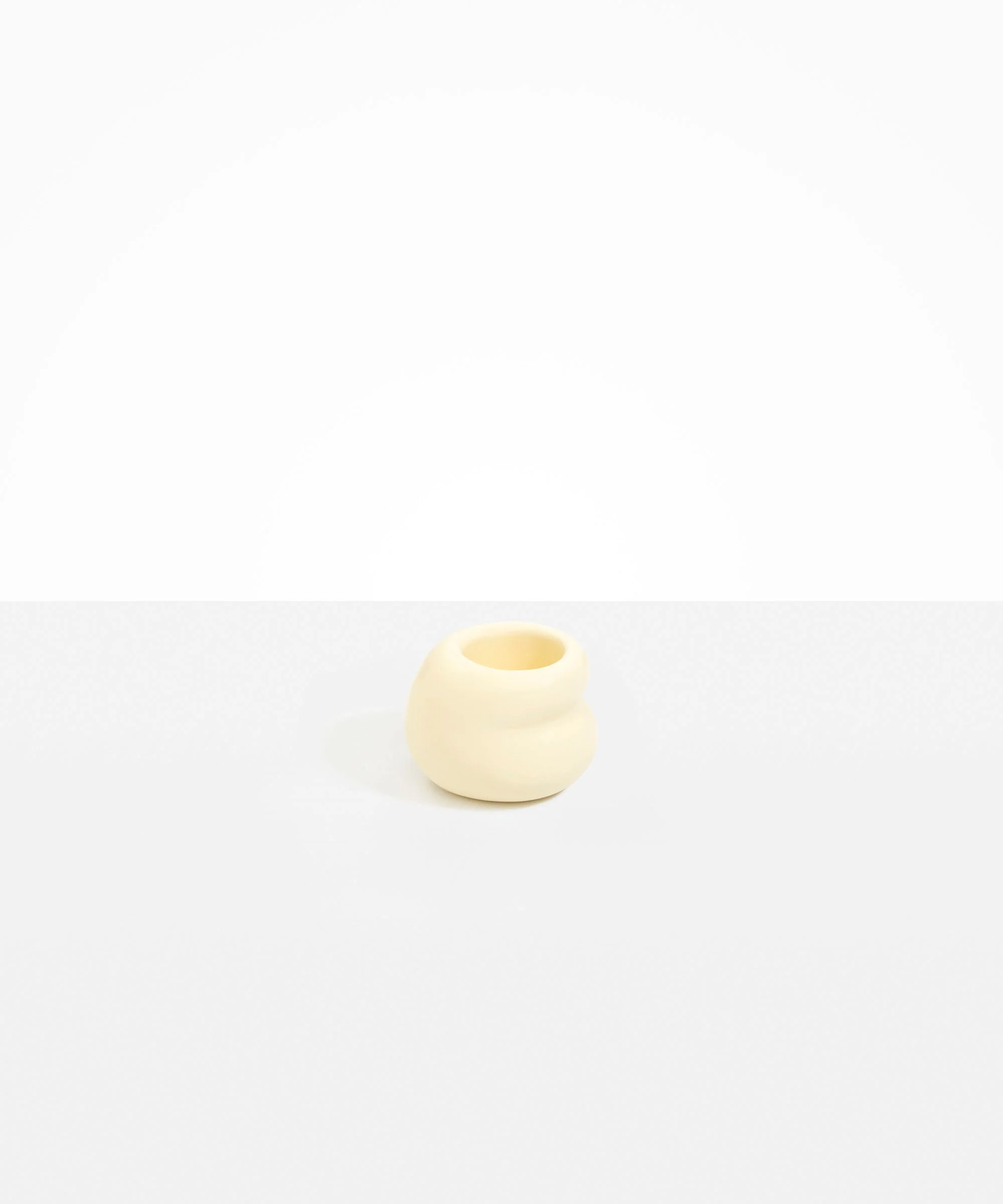 Small Chestnut Vase - Image 11
