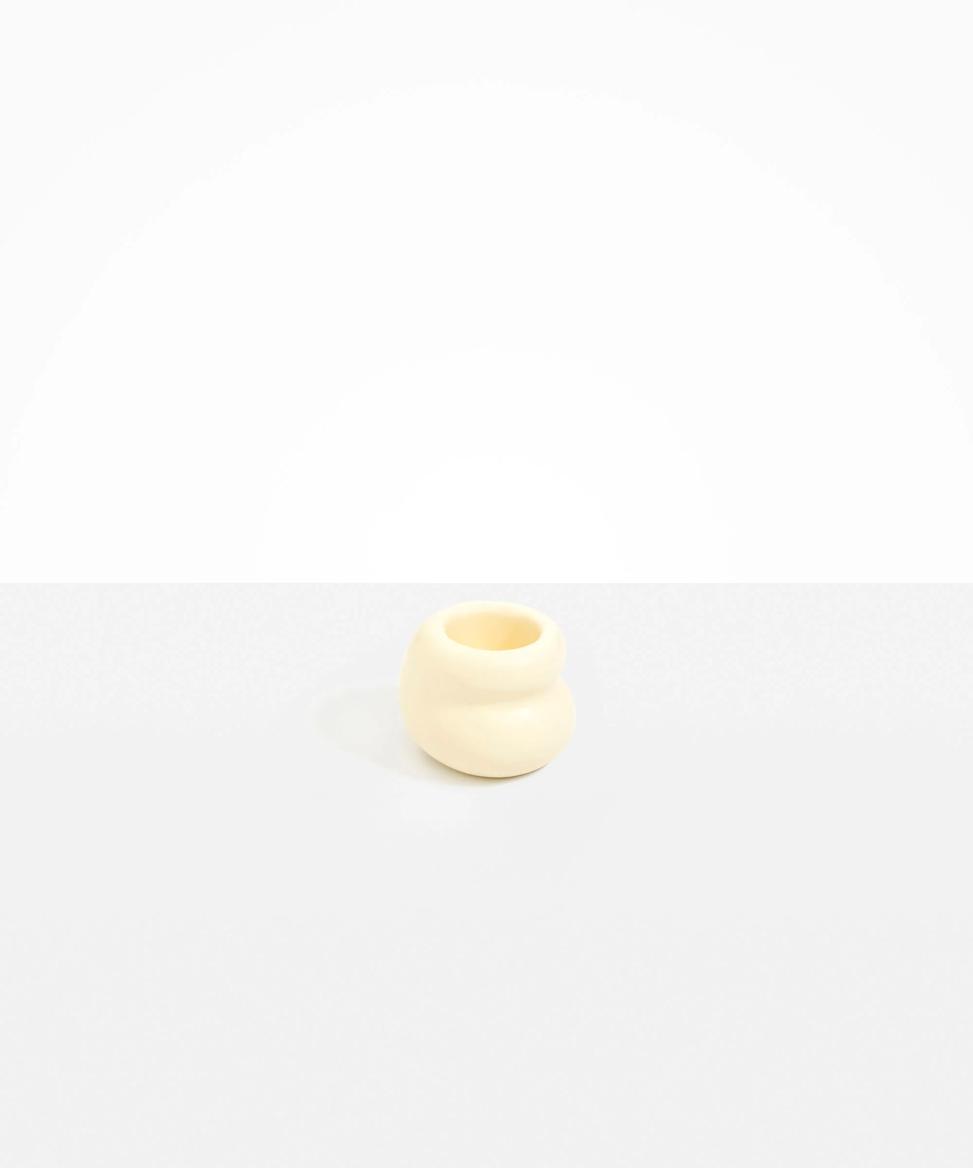 Small Chestnut Vase - Image 12