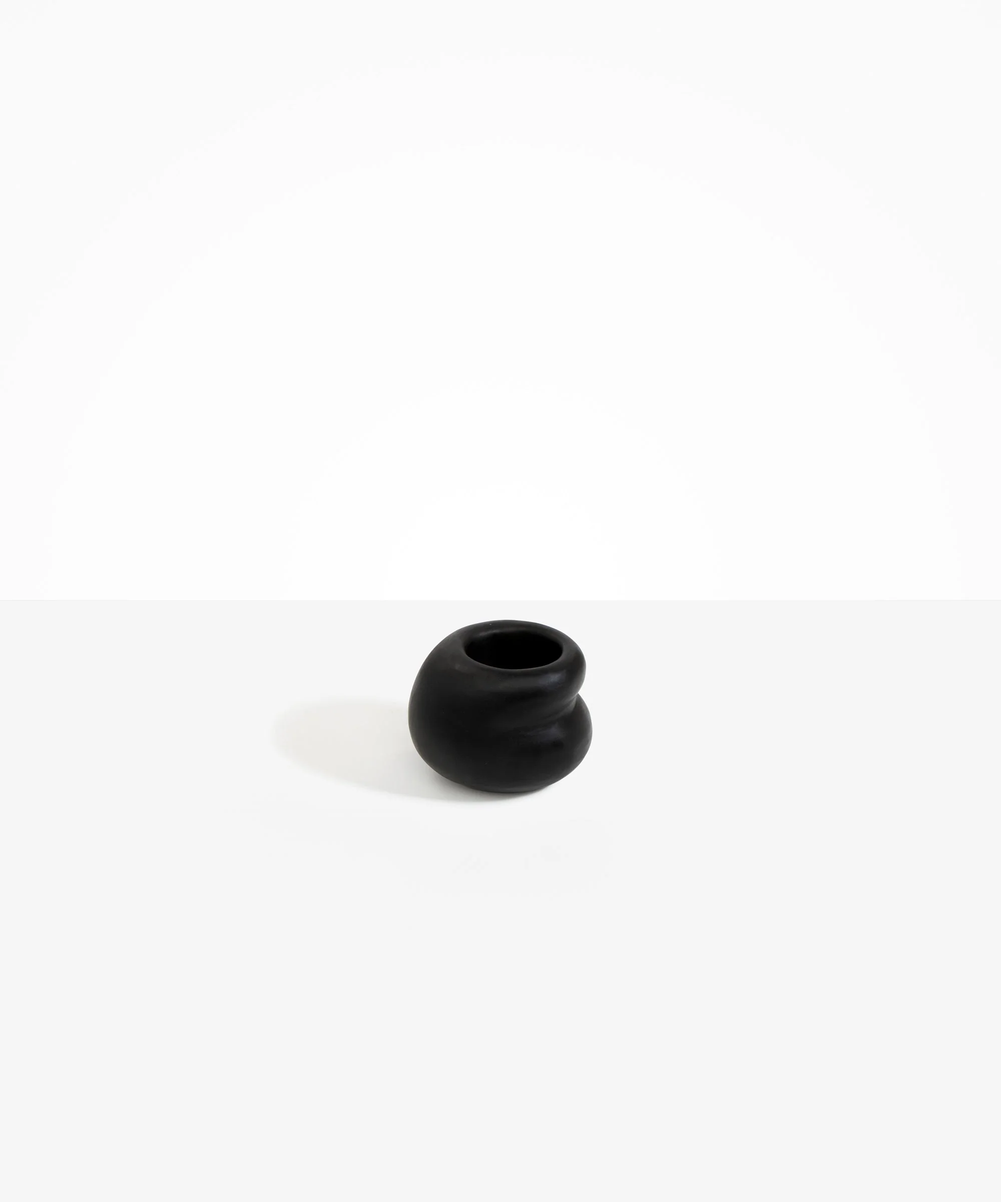Small Chestnut Vase - Image 3