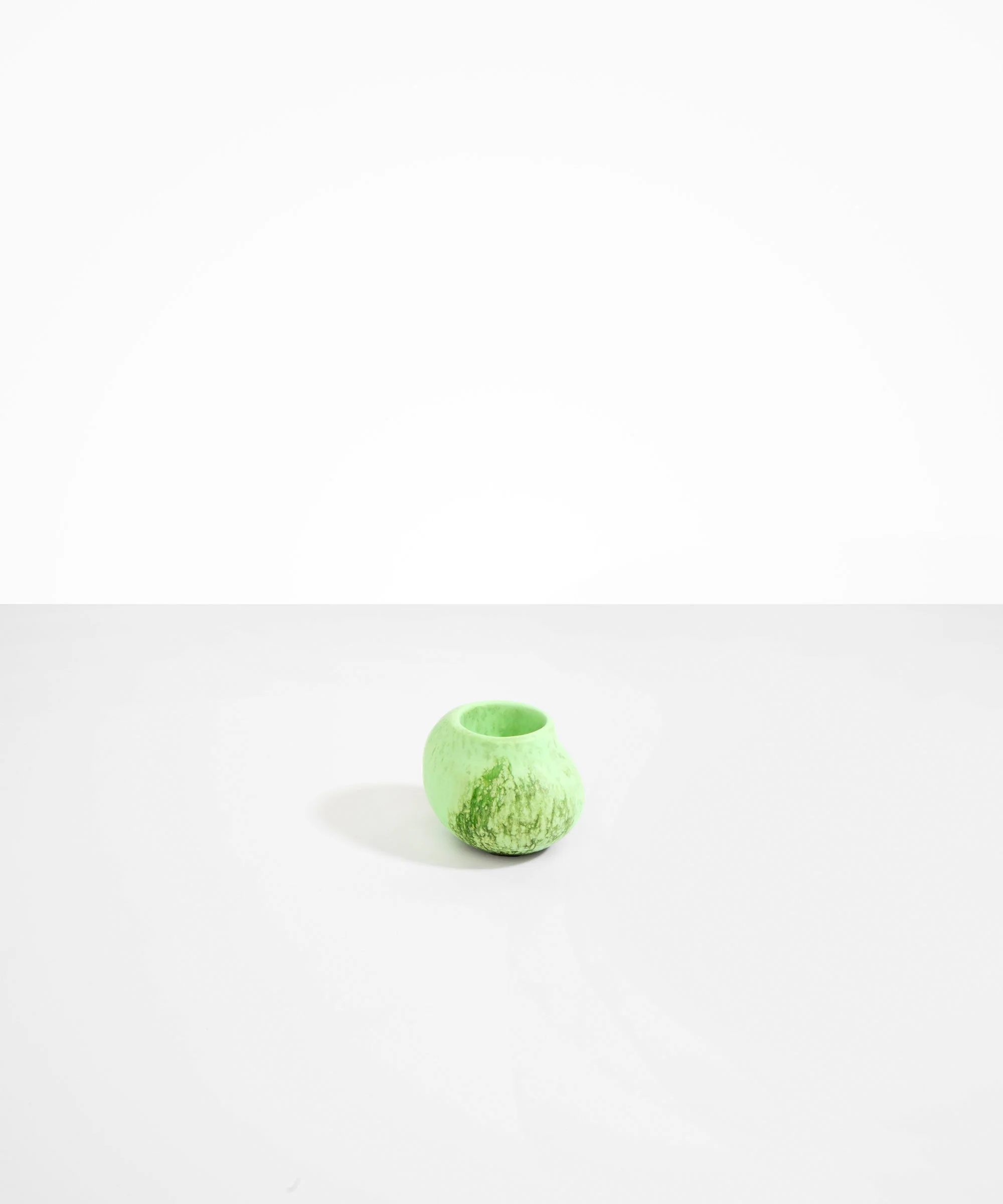 Small Moss Vase - Image 10