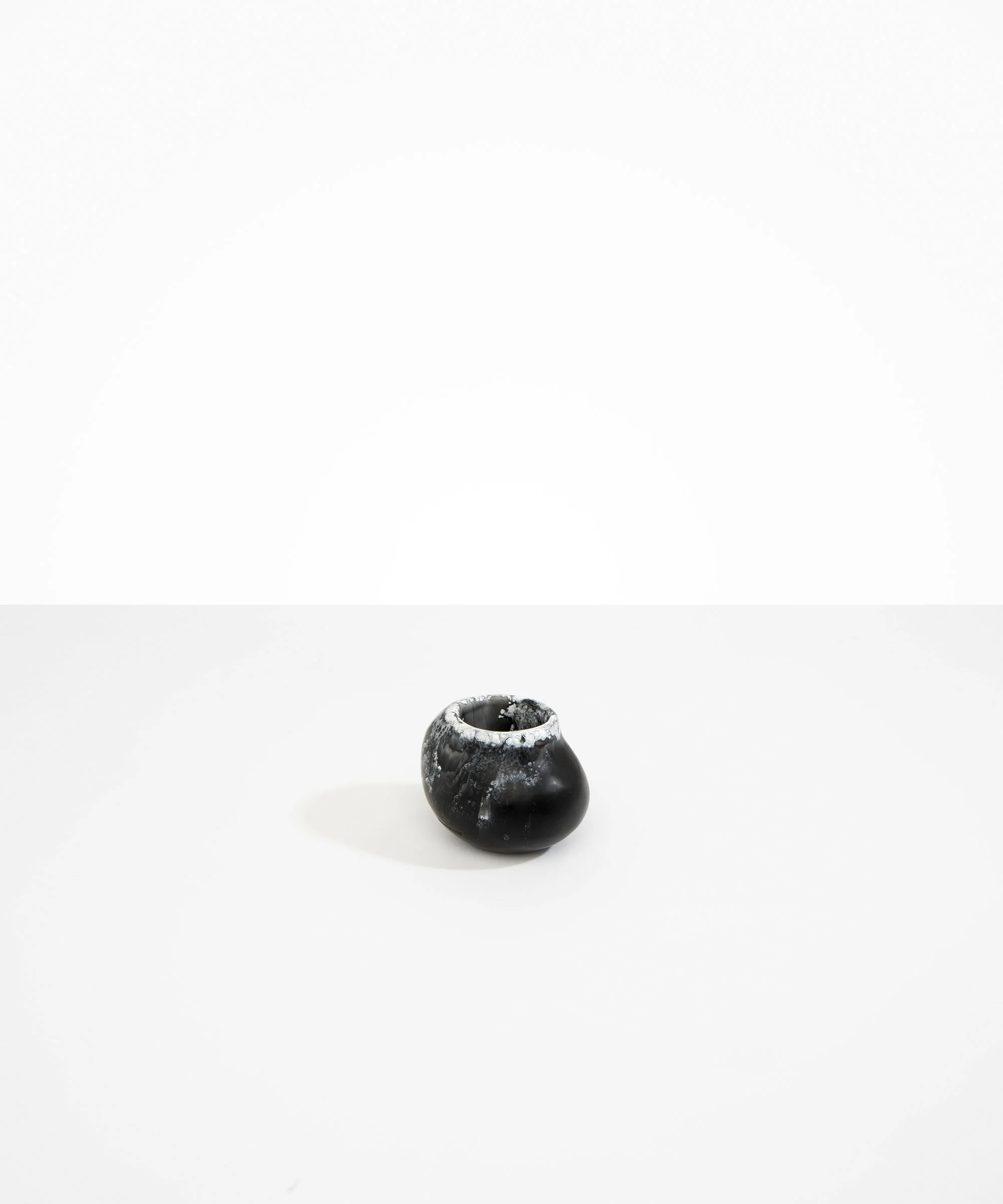 Small Moss Vase - Image 12