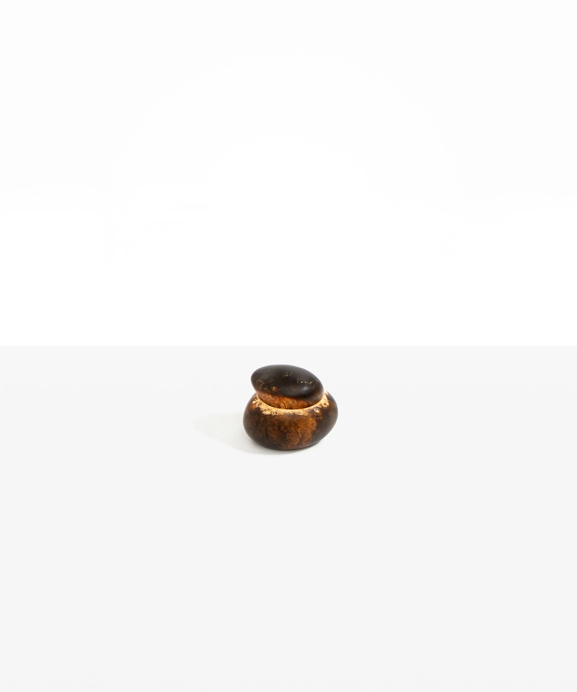 Small Pebble Jar - Image 41