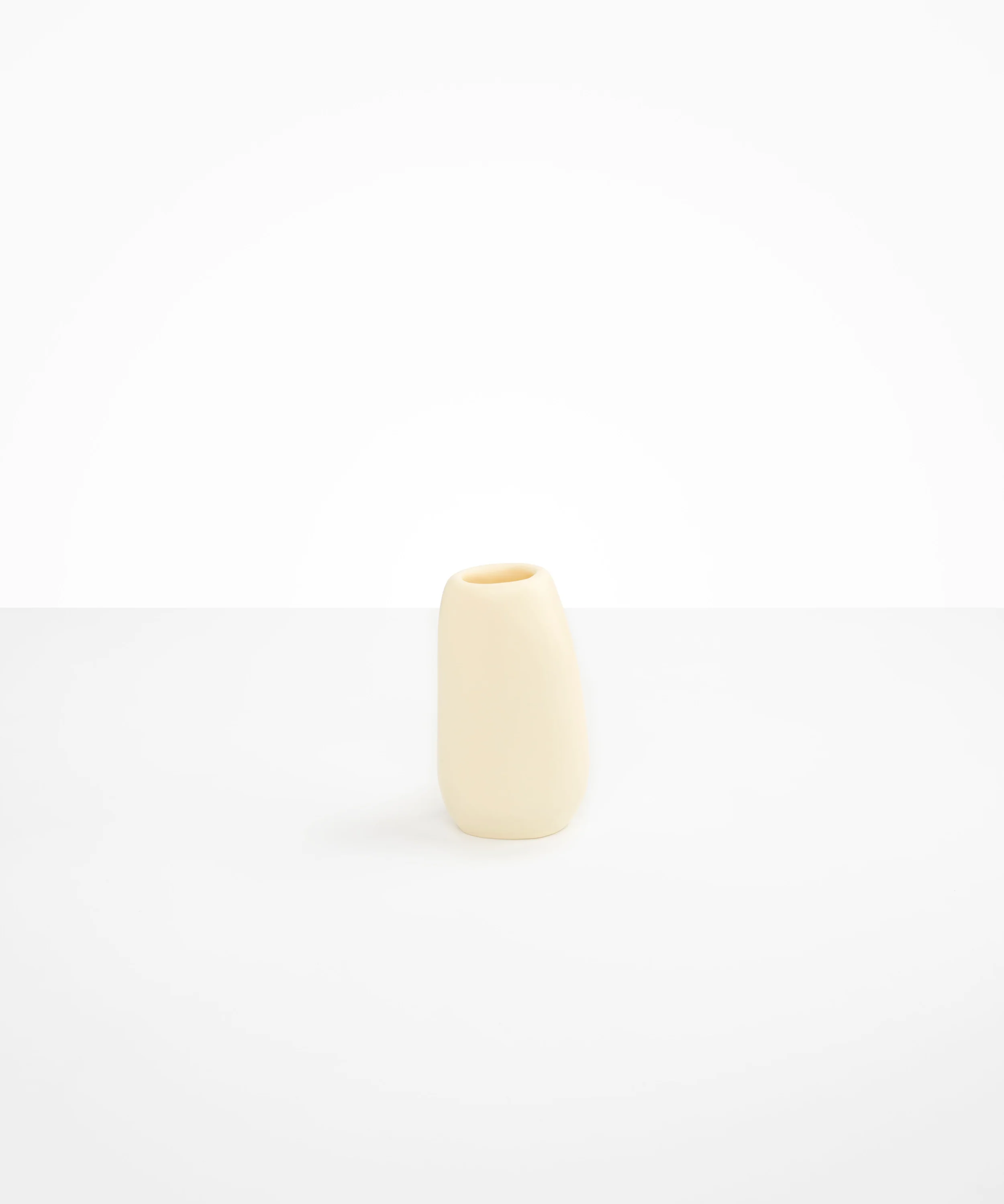 Small Pebble Vase - Image 9
