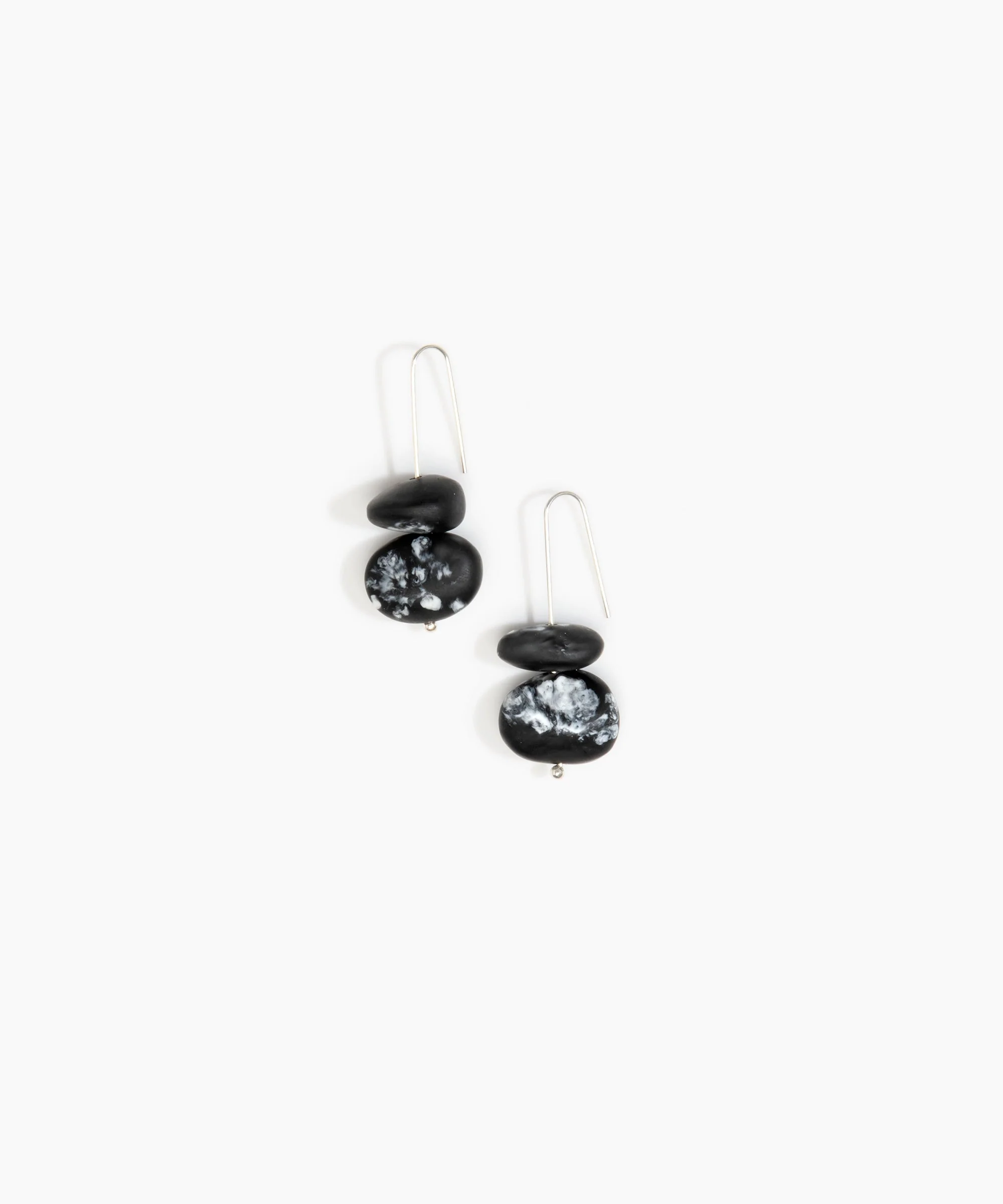 Temple Earth Wire Earrings - Image 25